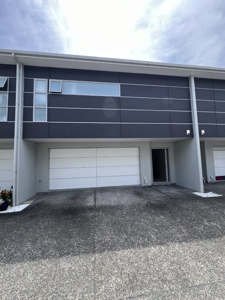 7/49 Browns Bay Road, Browns Bay, Auckland - Carousel 2