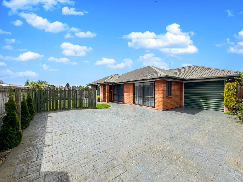 2/41 Amyes Road, Hornby, Christchurch - Carousel 1