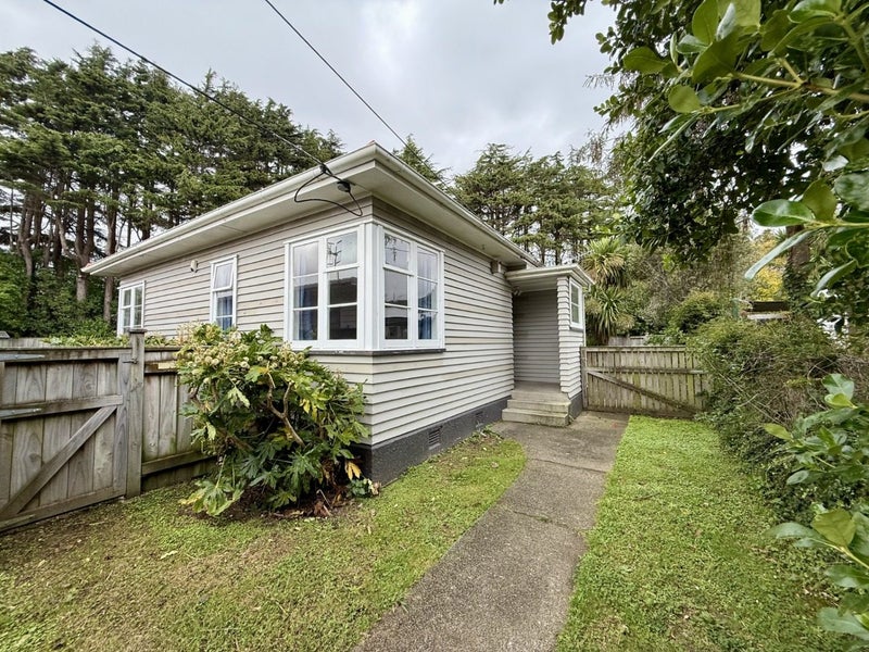 11 Seddon Street, Naenae, Lower Hutt - Carousel 15