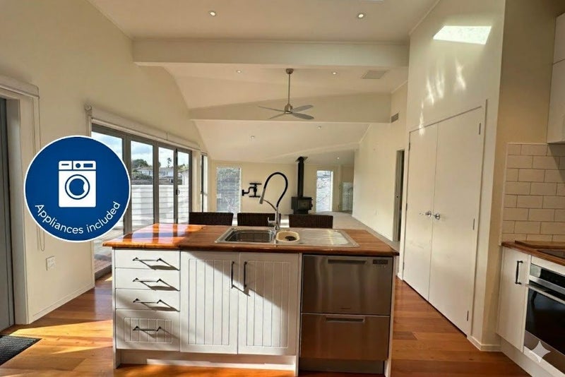 19A Treeway, Sunnyhills, Auckland - Carousel 2