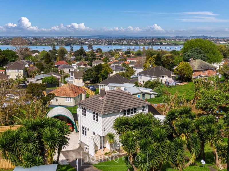 40 Court Crescent, Panmure, Auckland - Carousel 2