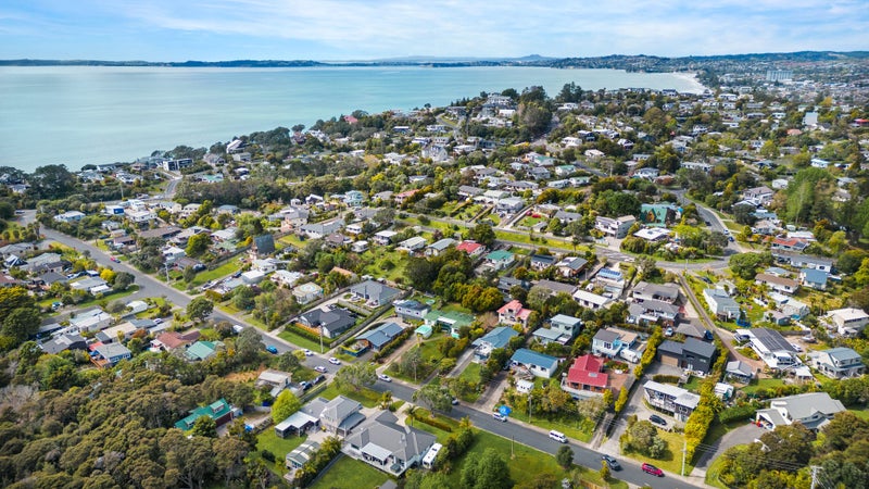 22 Otanerua Road, Hatfields Beach, Orewa - Carousel 2