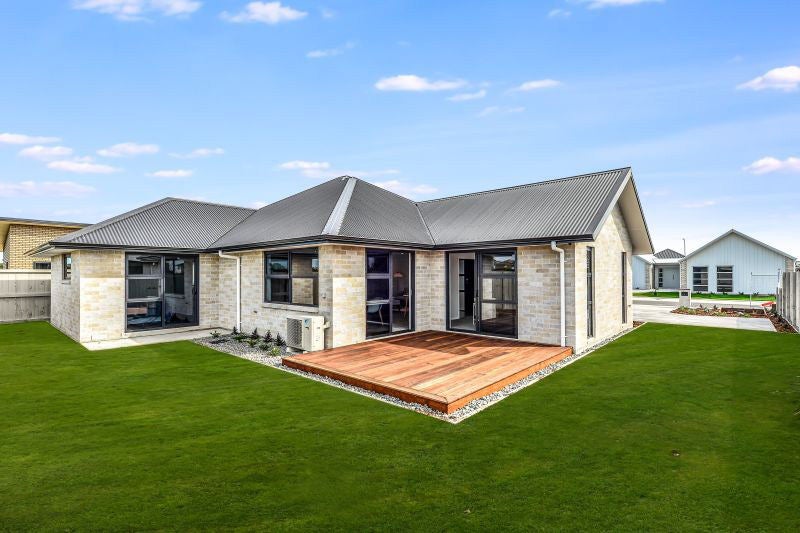 12 Korako Lane, Baverstock, Hamilton - Carousel 2