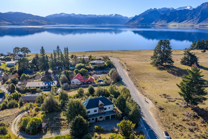 20 Muir Road, Lake Hawea, Wanaka - Carousel 1