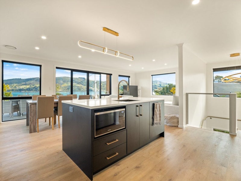 16A Kellas Street, Macandrew Bay, Dunedin - Carousel 2