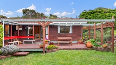 40A Heke Street, Ngaio, Wellington - Carousel 1