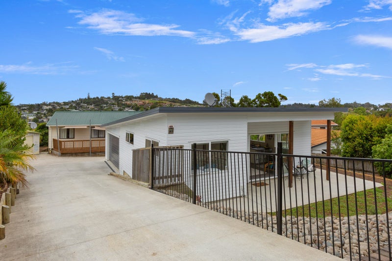 36A Brian Crescent, Stanmore Bay, Whangaparaoa - Carousel 19