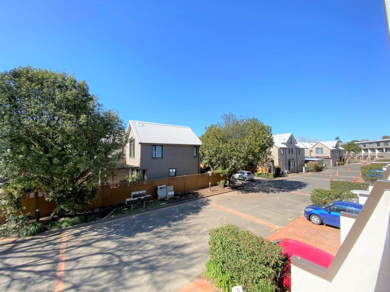 18/130 Great South Road, Remuera, Auckland - Carousel 12
