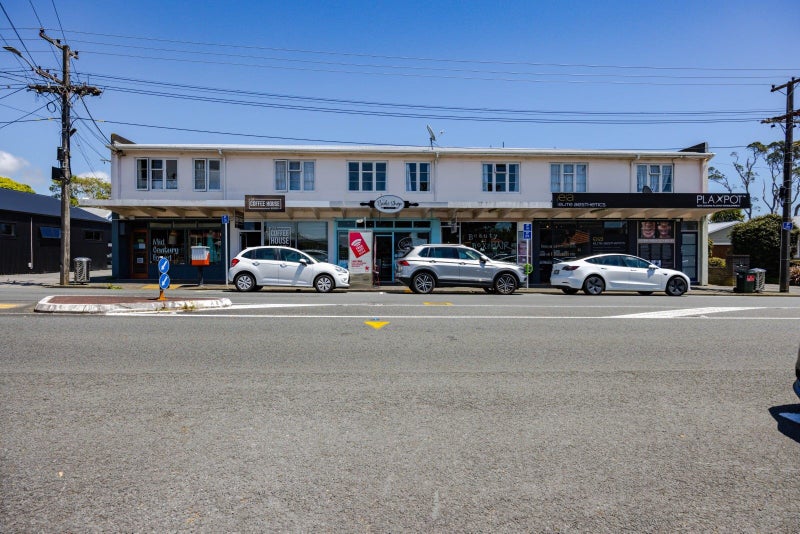 65E Govett Avenue, Frankleigh Park, New Plymouth - Carousel 17