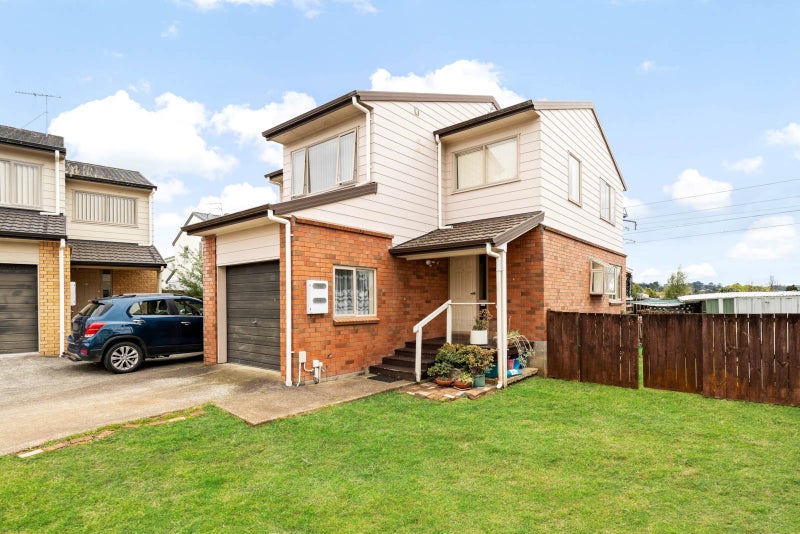 39 Pooks Road, Ranui, Auckland - Carousel 1