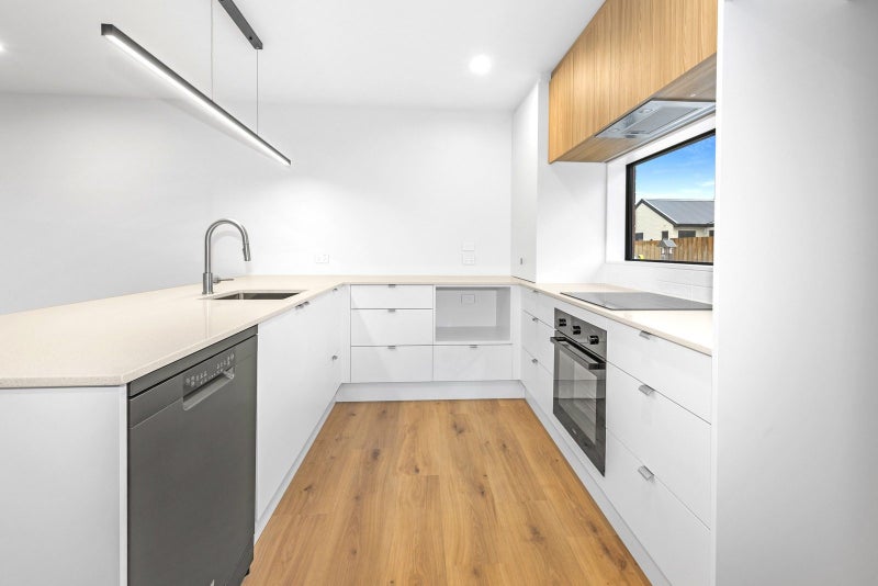 204 Main North Road, Redwood, Christchurch - Carousel 2