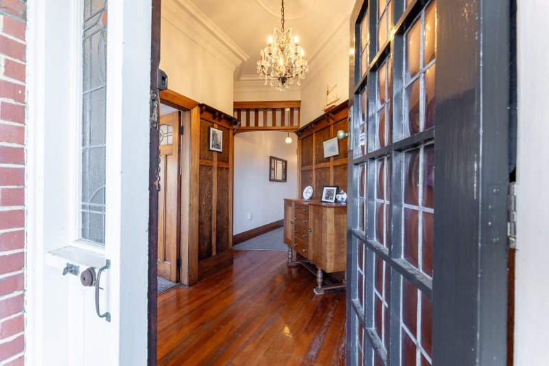 19 Ings Avenue, Saint Clair, Dunedin - Carousel 2