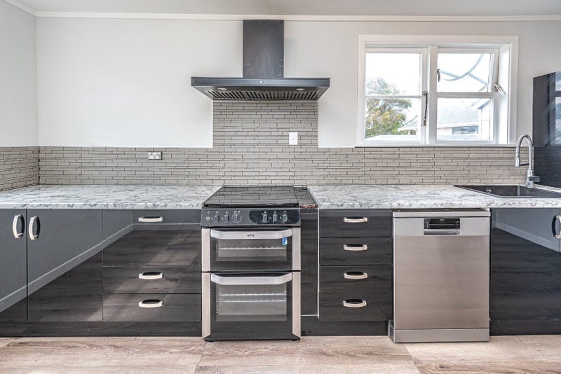 70 Harper Street, Gonville, Whanganui - Carousel 2