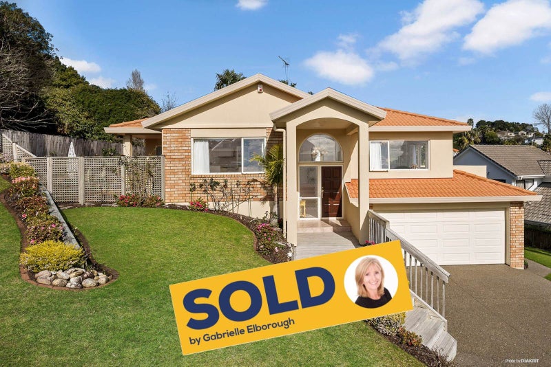 2 Tenbless Court, Unsworth Heights, Auckland - Carousel 2