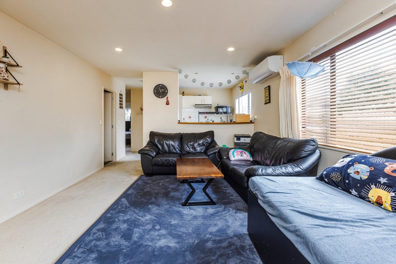 45 Puma Drive, Golflands, Auckland - Carousel 2