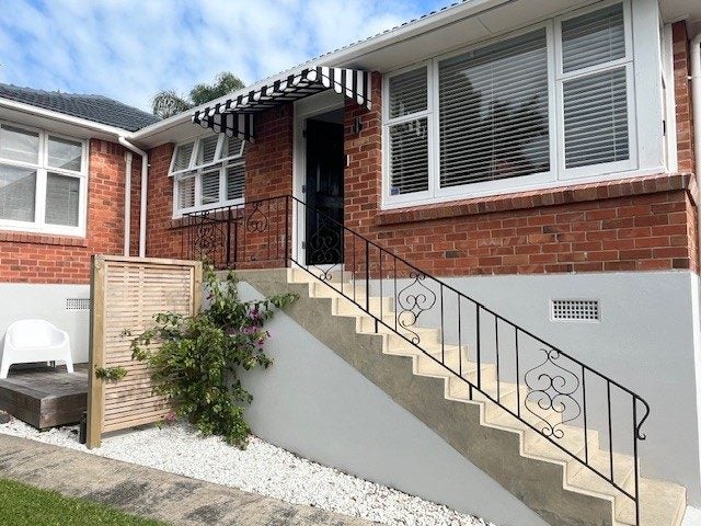 2/53 Hawera Road, Kohimarama, Auckland - Carousel 1