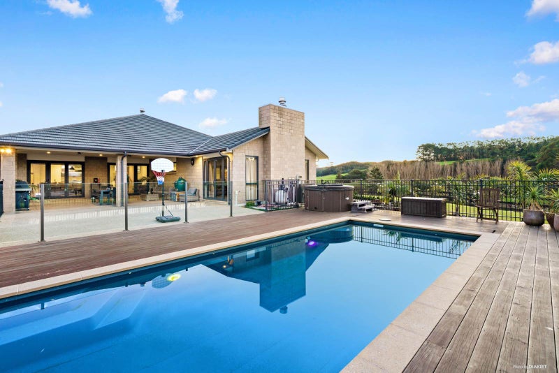 136 Wily Road, Puni - Carousel 1