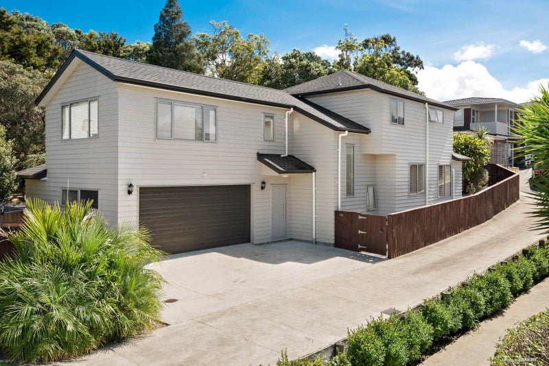 11A Agathis Avenue, Mairangi Bay, Auckland - Carousel 1