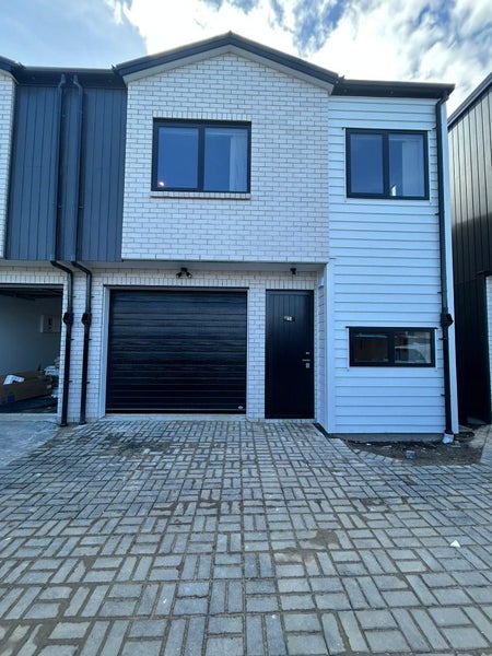 4 Allen Street, Mangere East, Auckland - Carousel 1