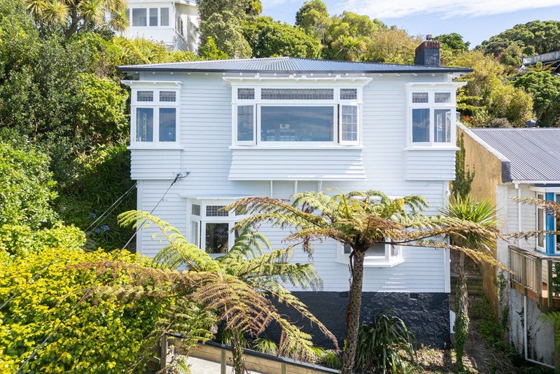 108 Rakau Road, Hataitai, Wellington - Carousel 2