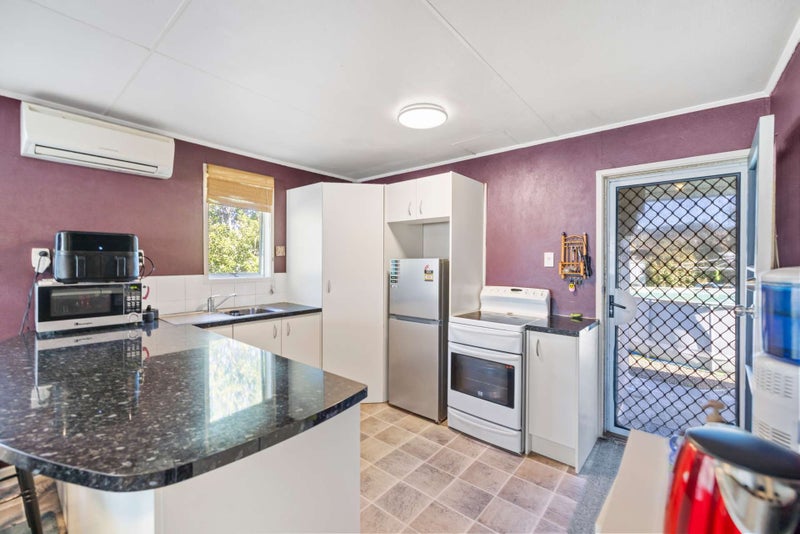 4 Donna Street, Outer Kaiti, Gisborne - Carousel 2