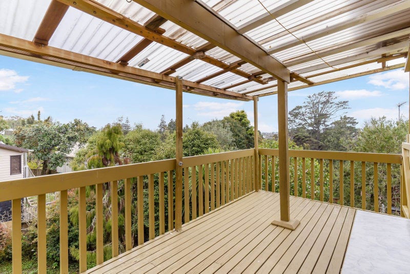 1/139 Rangatira Road, Beach Haven, Auckland - Carousel 2