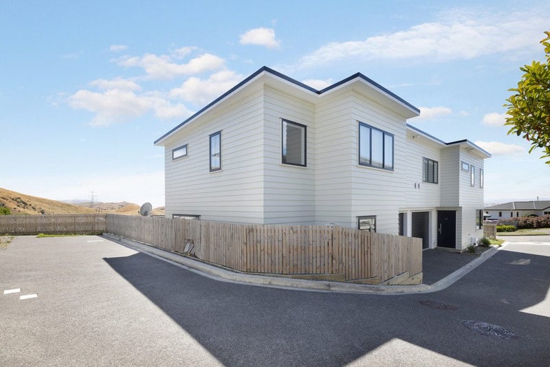 29B Comber Place, Johnsonville, Wellington - Carousel 1