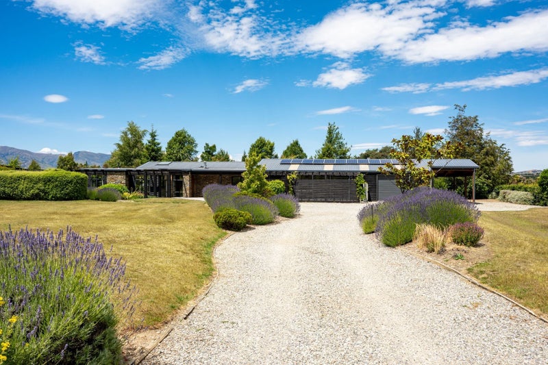 11 Old Racecourse Road, Albert Town, Wanaka - Carousel 2