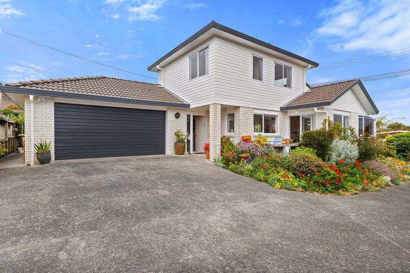 2/21 Watea Road, Torbay, Auckland - Carousel 1
