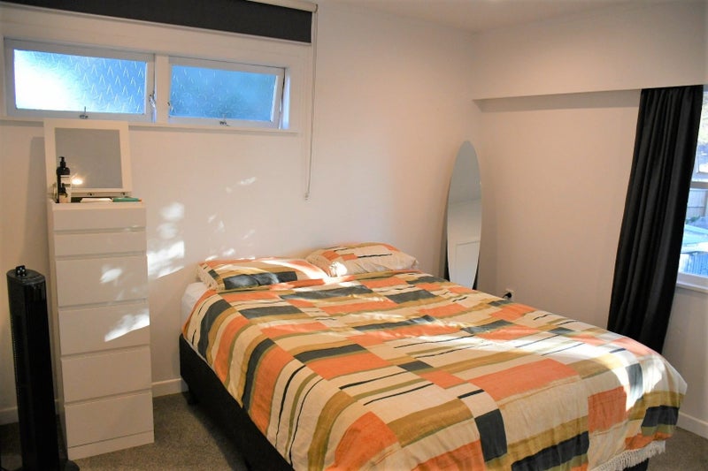 130B Clyde Street, Hamilton East, Hamilton - Carousel 12