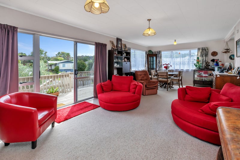 24 Sorrento Street, Onerahi, Whangarei - Carousel 2