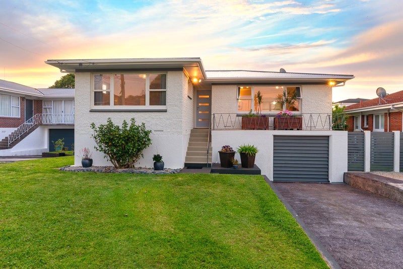 7 Letterkenny Place, Blockhouse Bay, Auckland - Carousel 1