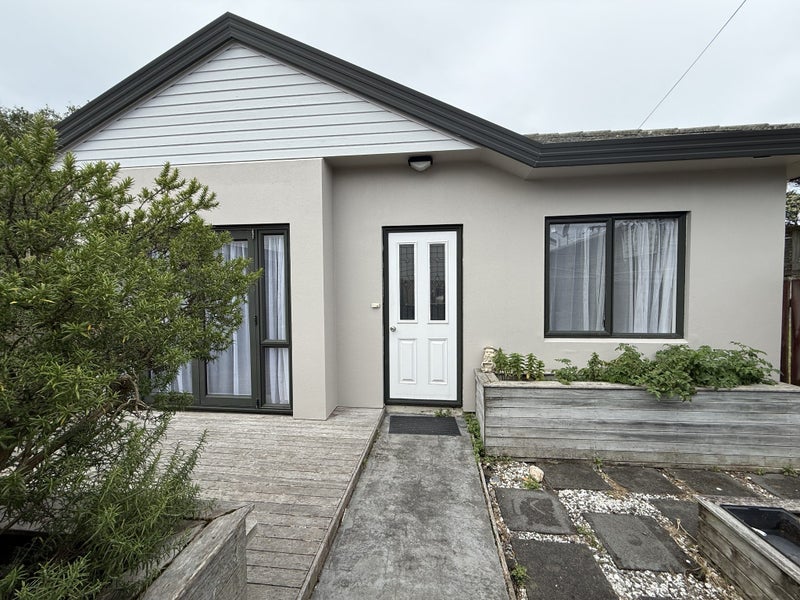 36 Hobart Street, Miramar, Wellington - Carousel 1