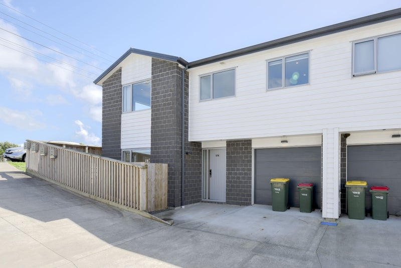 169D Wallace Road, Mangere Bridge, Auckland - Carousel 1