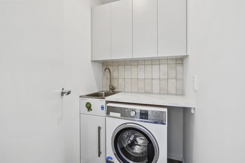 74B London Street, Dunedin Central, Dunedin - Carousel 13