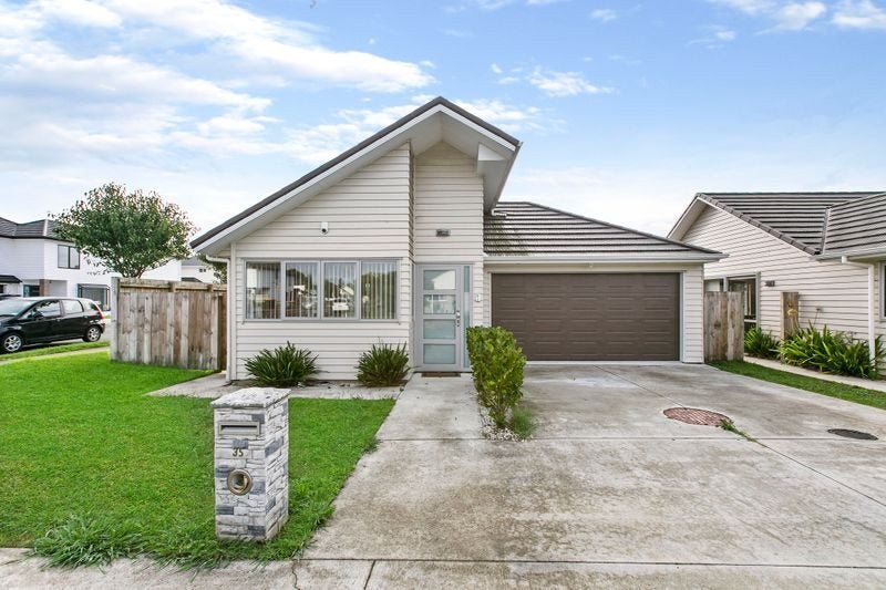 35 Whekau Drive, Takanini, Auckland - Carousel 2