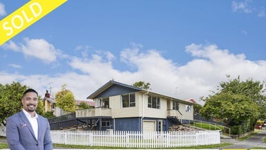1 Kansas Grove, Totara Park, Upper Hutt - Carousel 1