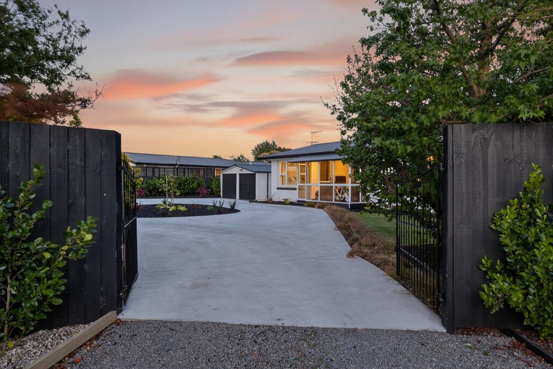 100 Avondale Road, Avondale, Christchurch - Carousel 1