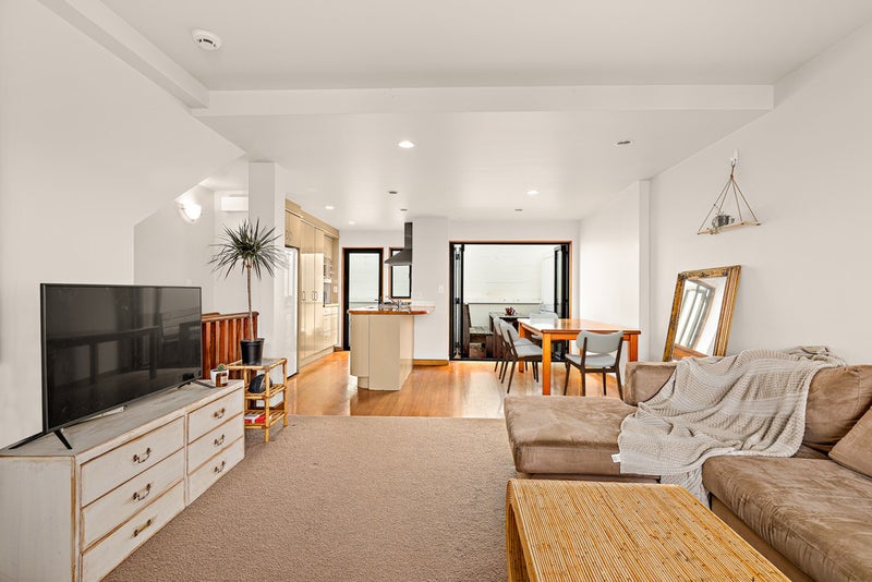 15D Rose Road, Grey Lynn, Auckland - Carousel 2
