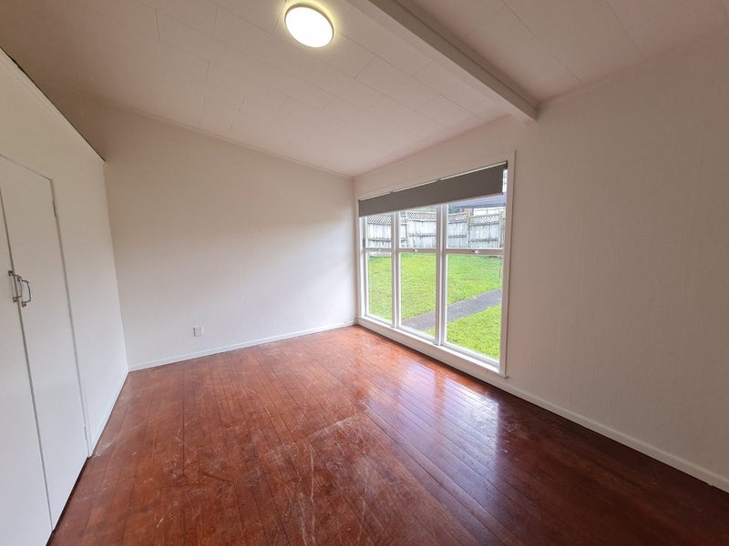 2/135 Nile Road, Milford, Auckland - Carousel 9