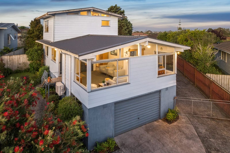 51 Rosewarne Crescent, Glendene, Auckland - Carousel 2