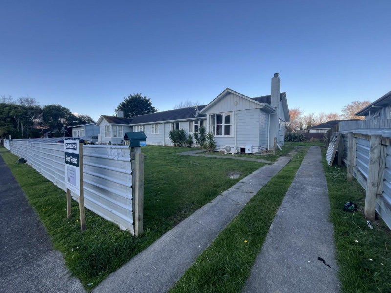 169 Paterson Street, Aramoho, Whanganui - Carousel 1