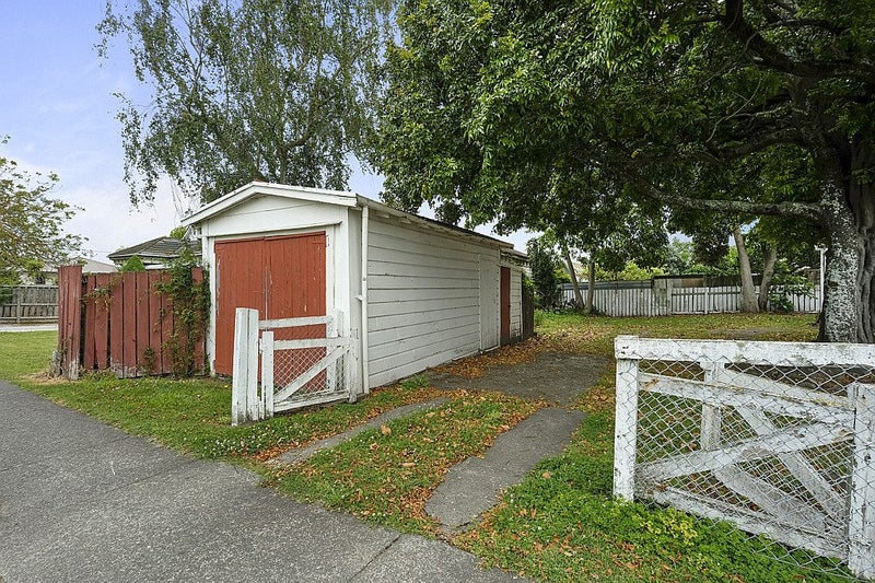 2/552 Aberdeen Road, Te Hapara, Gisborne - Carousel 16