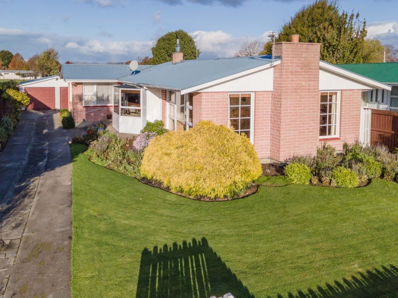 12 Penwood Street, Russley, Christchurch - Carousel 1