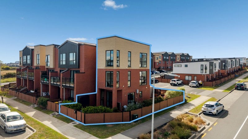 28 Treeline Lane, Flat Bush, Auckland - Carousel 2