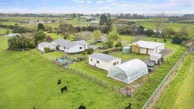 382 Glenbrook Station Road, Waiuku - Carousel 1