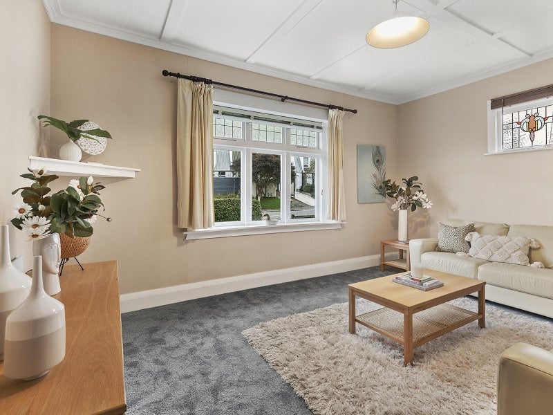 33 Ranelagh Street, Karori, Wellington - Carousel 2