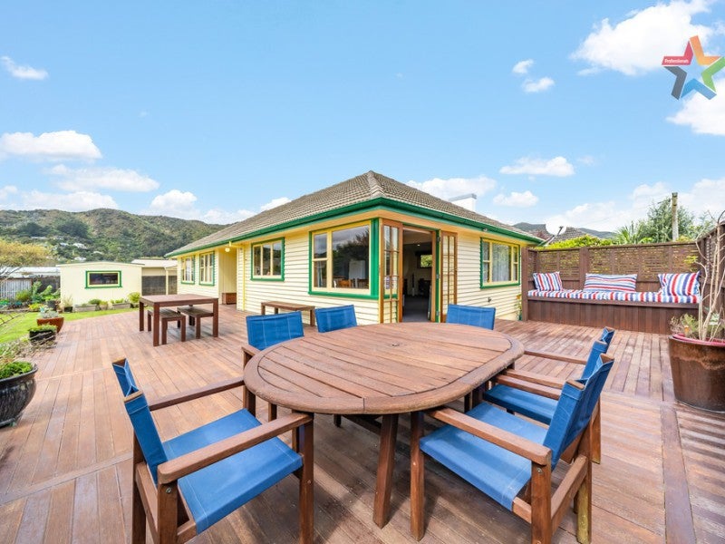 37 Porutu Street, Fairfield, Lower Hutt - Carousel 1