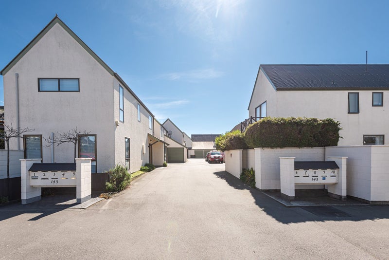 0 Salisbury Road - Carousel 1