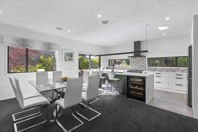 129 St Albans Street, St Albans, Christchurch - Carousel 2